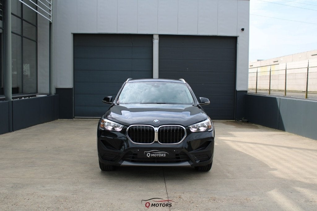BMW X1 X1 1.5iA/CAMERA/CARPLAY/AUTOMAAT/LEDER, Autos, BMW, Achat, Entreprise, Entretenue par le concessionnaire, Noir
