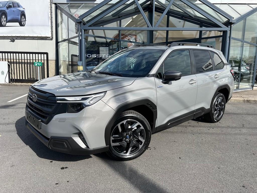Subaru Forester 2.0i e-Boxer Luxury CVT | Safe8, Auto's, Zwart, 136 pk, Forester, Hybride Elektrisch/Benzine