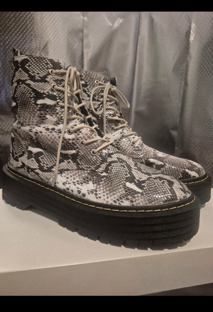 Bottes pour femmes, Enlèvement ou Envoi, Comme neuf