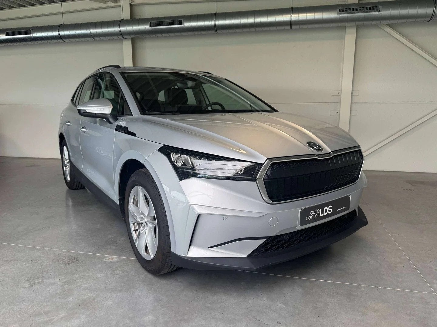 Skoda Enyaq Enyaq kWh 55 - 19" velgen - Apple CarPlay - Andr, Autos, Argent ou Gris, Achat, 109 kW, Entreprise