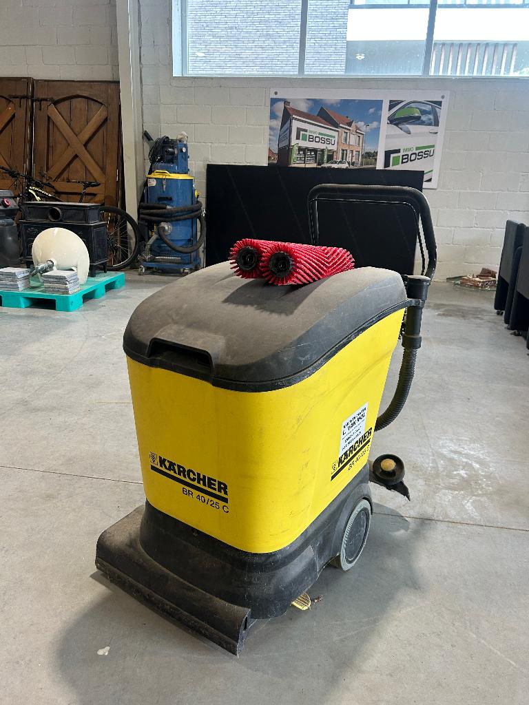Schrob en zuigmachine BR40/25C, Doe-het-zelf en Bouw, Reinigingsmachines, Ophalen, Gebruikt, Schrobmachine