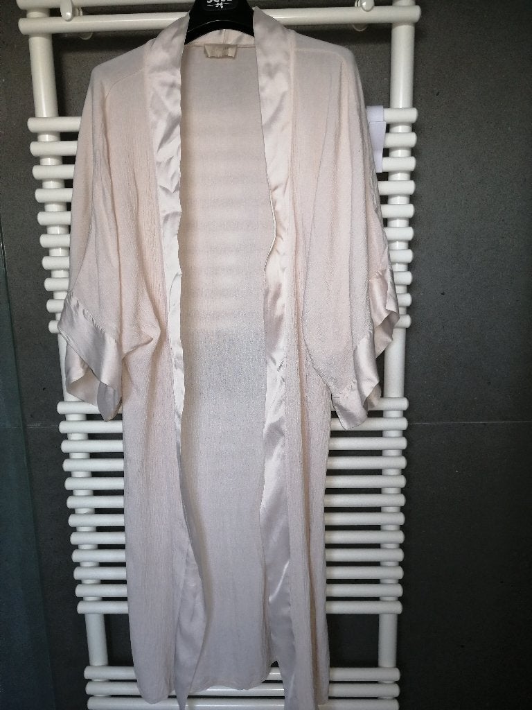 lange bloes tuniek kleur pastel oud roze met zijde boord, Ophalen of Verzenden, Zo goed als nieuw, Roze