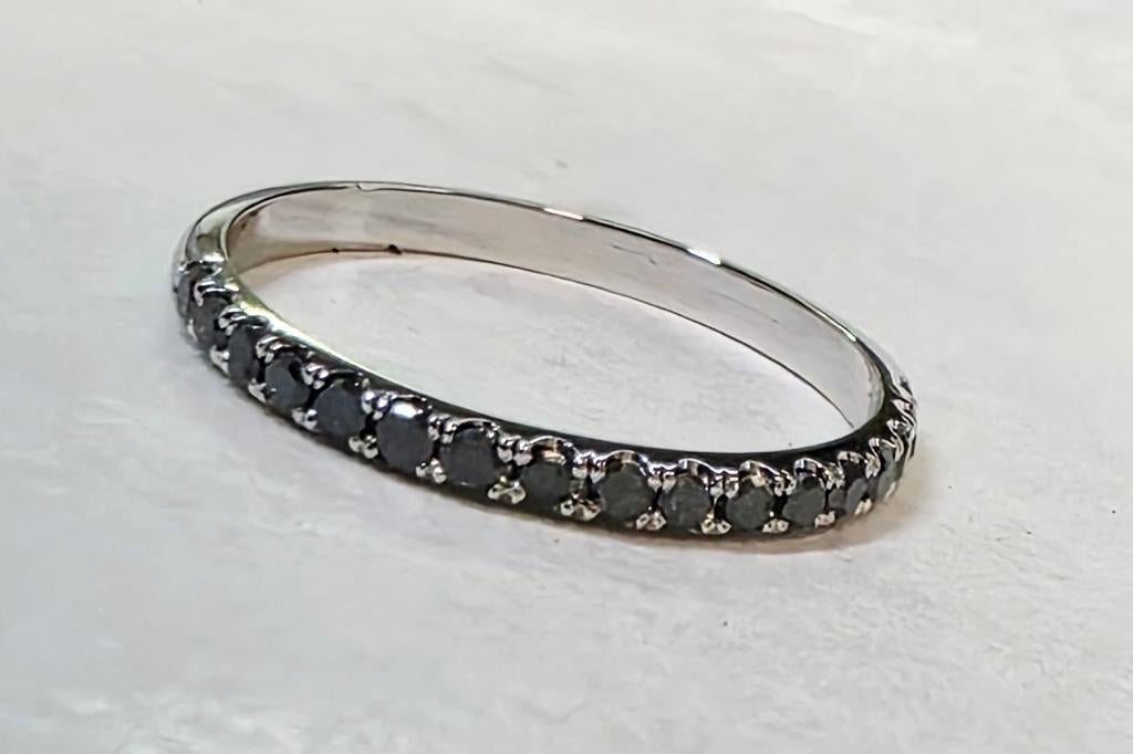 Platinum 950 ring met zwarte diamanten 0,11kt, Handtassen en Accessoires, Ringen, Overige materialen, Ophalen of Verzenden, Dame of Heer
