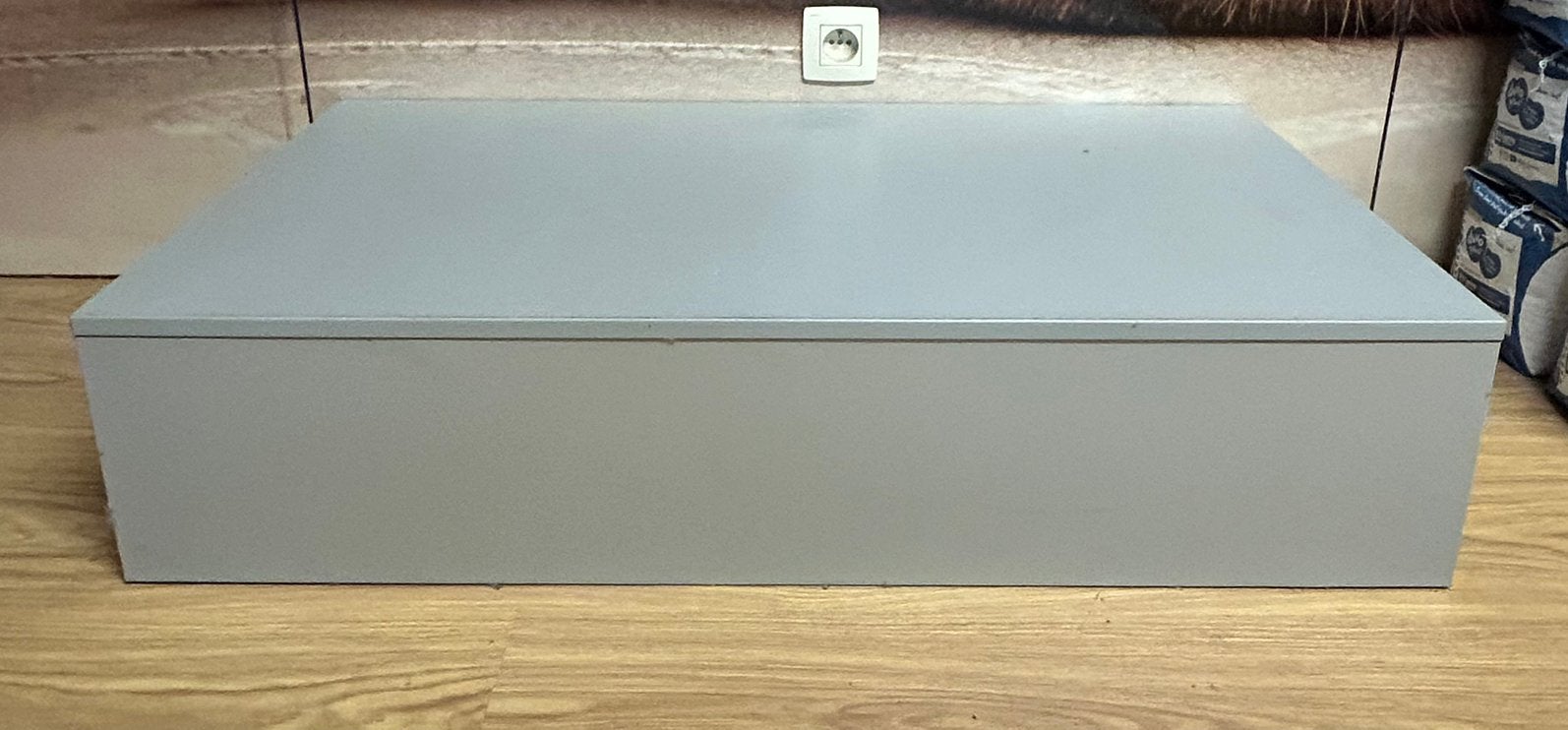2 sokkels 100x50x23cm grijs, Ophalen, Zo goed als nieuw