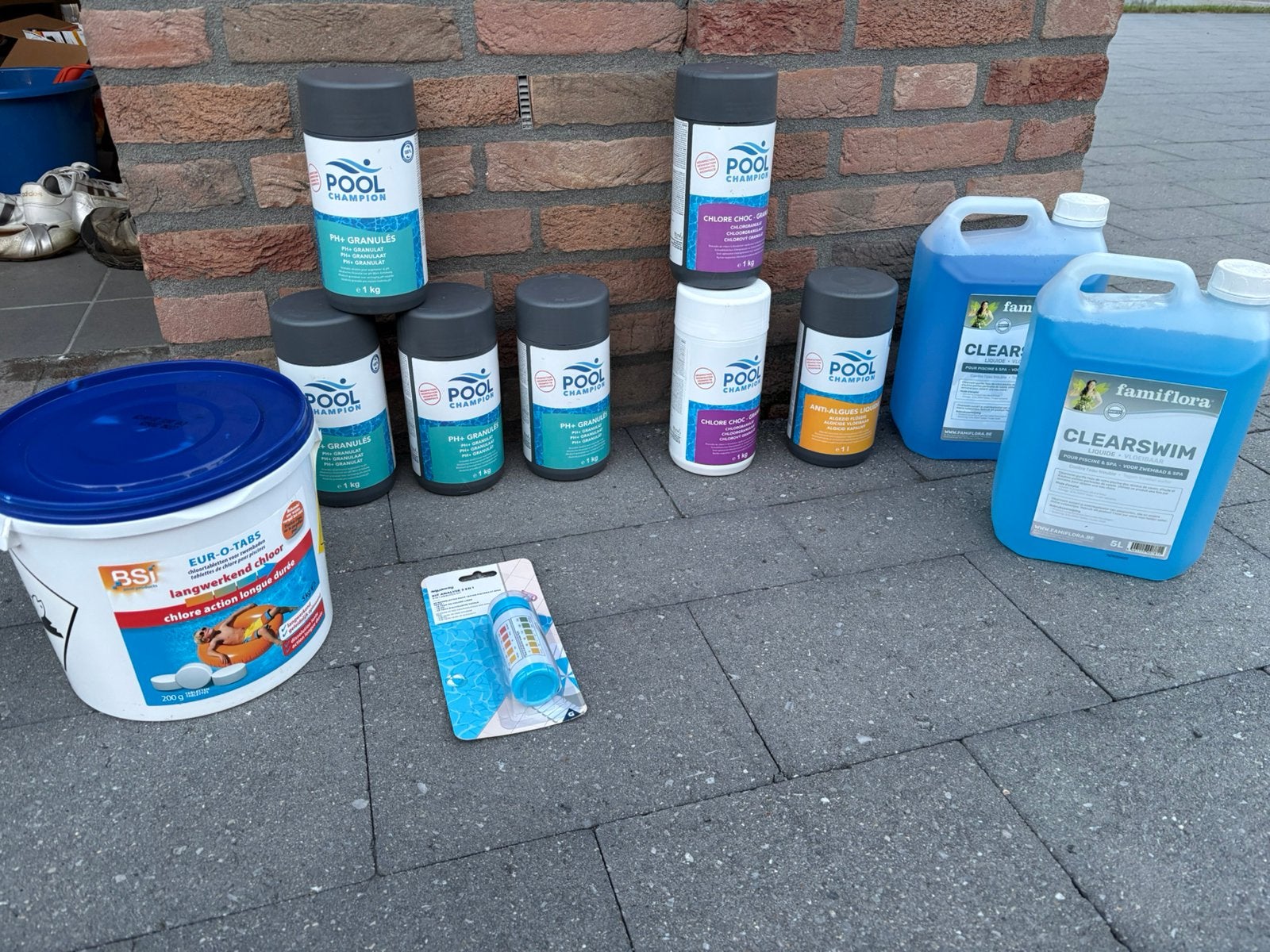 Allerlei producten onderhoud zwembad NIEUW, Ophalen, Zo goed als nieuw
