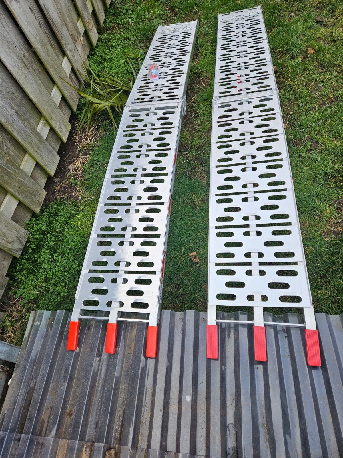 Rampes pour tondeuse à siège pliable L=226 cm à Houthalen, Enlèvement