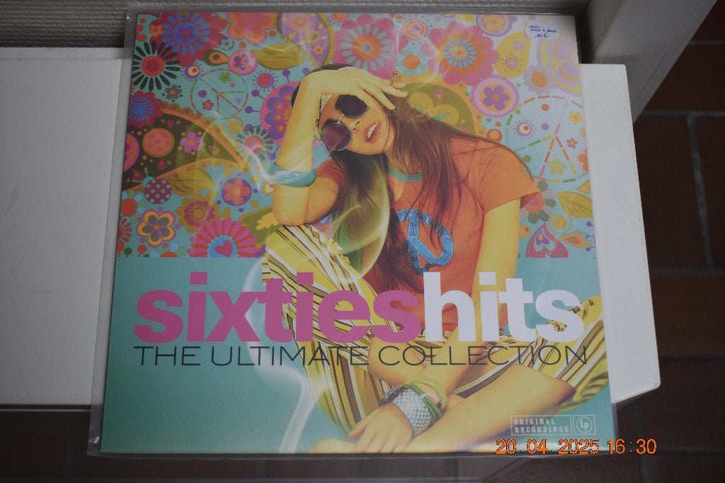 LP : The Ultimate Collection - Sixties Hits, Cd's en Dvd's, Vinyl | Overige Vinyl, Beschermende buitenhoes, Ophalen of Verzenden