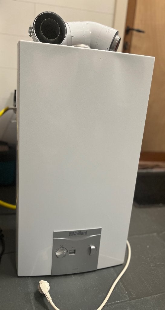 Vaillant turboMAG gasketel, Enlèvement, Propane ou Butane, 3 à 5 ans, Boiler