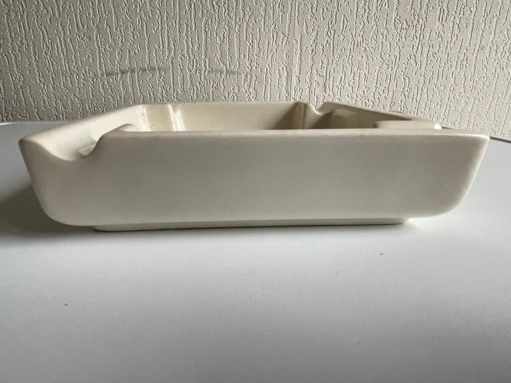 Beige keramieke asbak - cendrier - P Regout & co, Antiek en Kunst, Ophalen of Verzenden