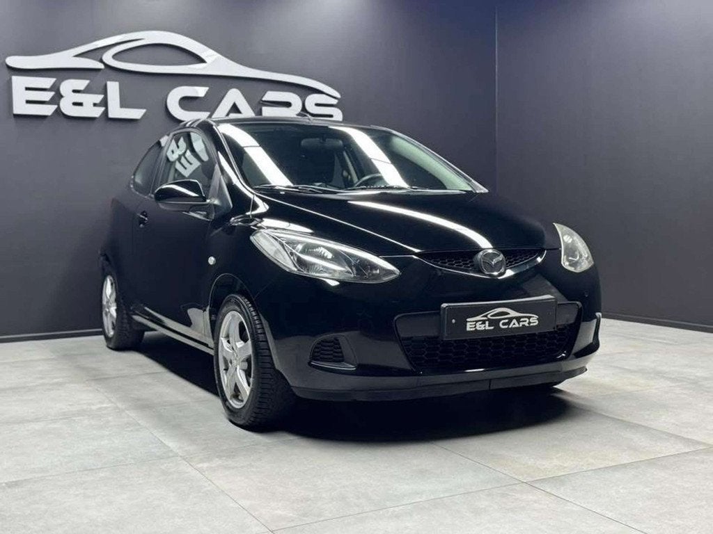 Mazda 2 2 1.4 CDVi *12 mois de garantie* (bj 2011), Auto's, Mazda, Stof, Zwart, 4 cilinders, Zwart