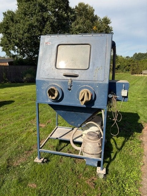 zandstraalcabine, Ophalen, Gebruikt