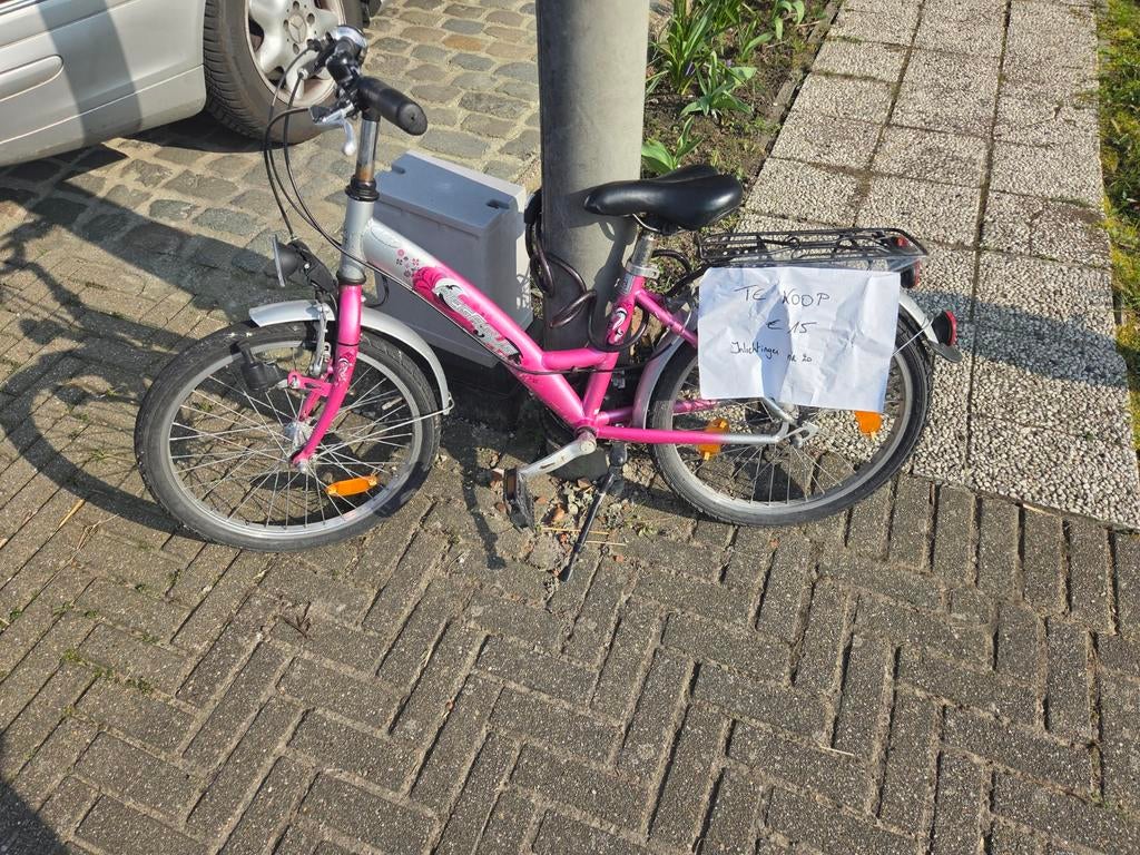 Meisjesfiets, Ophalen