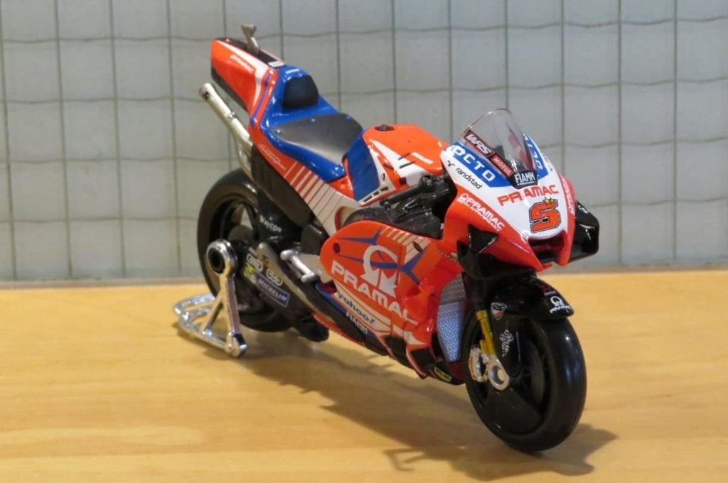 Johann Zarco Pramac Ducati Desmosedici 2021 1:18, Hobby en Vrije tijd, Modelauto's | 1:18, Ophalen of Verzenden, Nieuw, Motor
