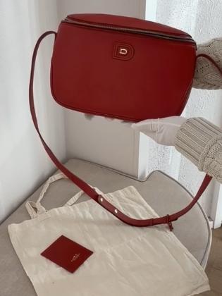 Delvaux Macao GM in warm rood met zilveren hardware, Handtassen en Accessoires, Tassen | Damestassen, Zo goed als nieuw, Schoudertasje