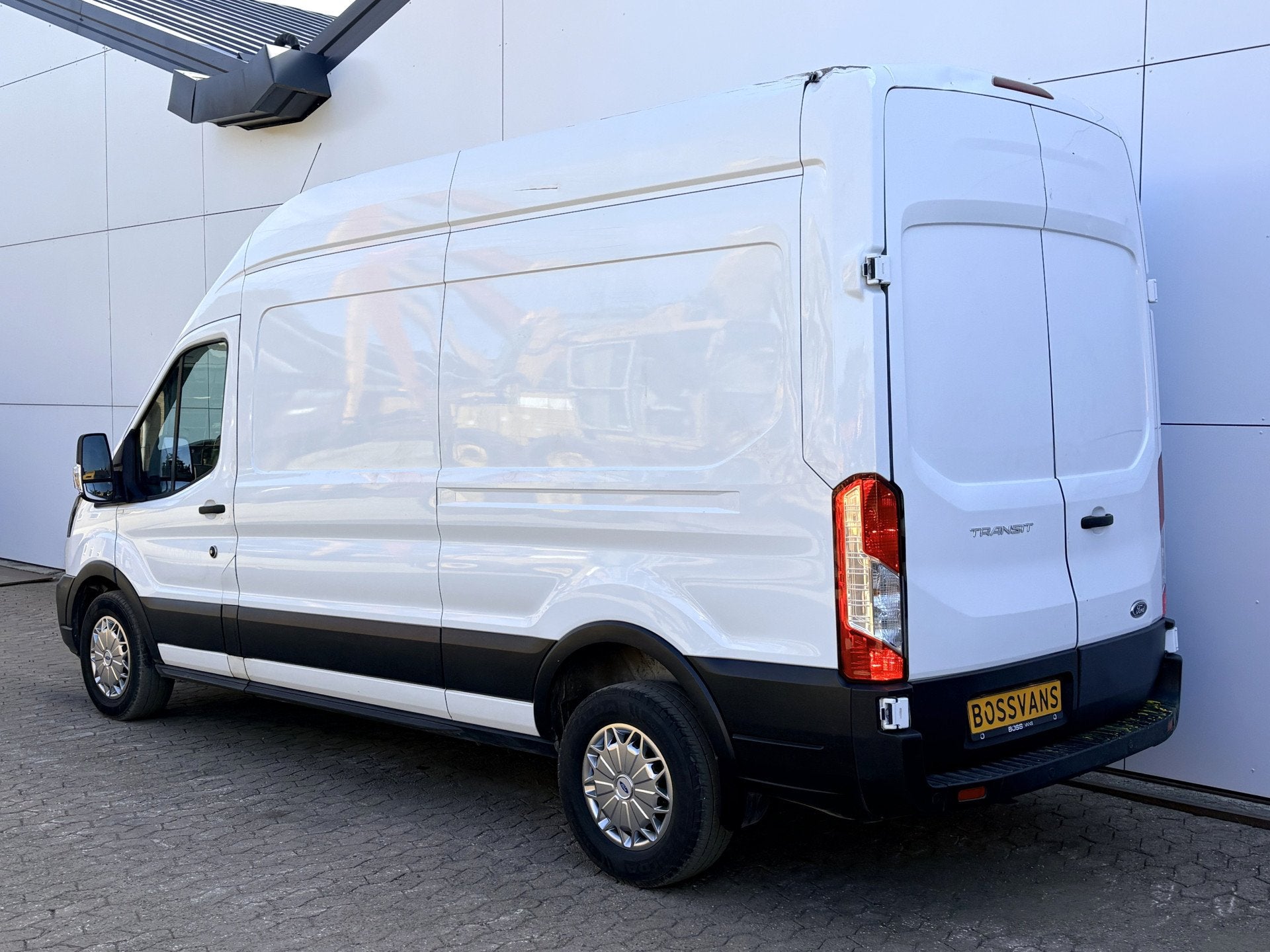 Ford Transit 350 2.0 TDCI 170PK L3H3 Airco Cruise Control Pa, Auto's, Voorwielaandrijving, Stof, 4 cilinders, Wit