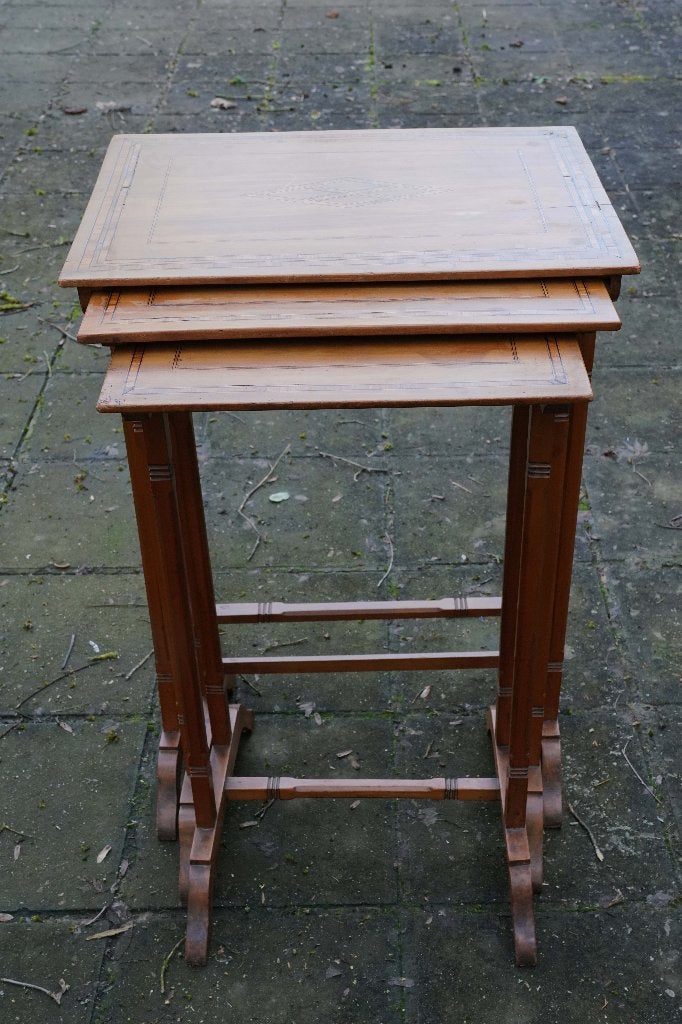 3 tables gigogne art déco, Antiquités & Art, Enlèvement