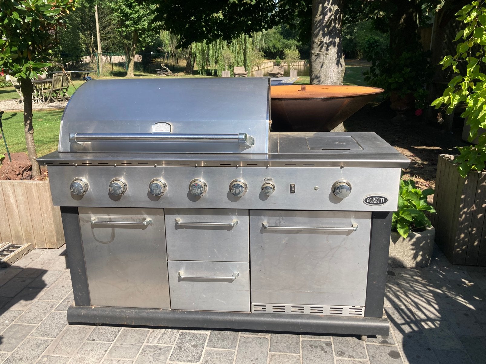 Boretti gas bbq met geïntrigeerde koelkast, Enlèvement, Comme neuf, Gaz