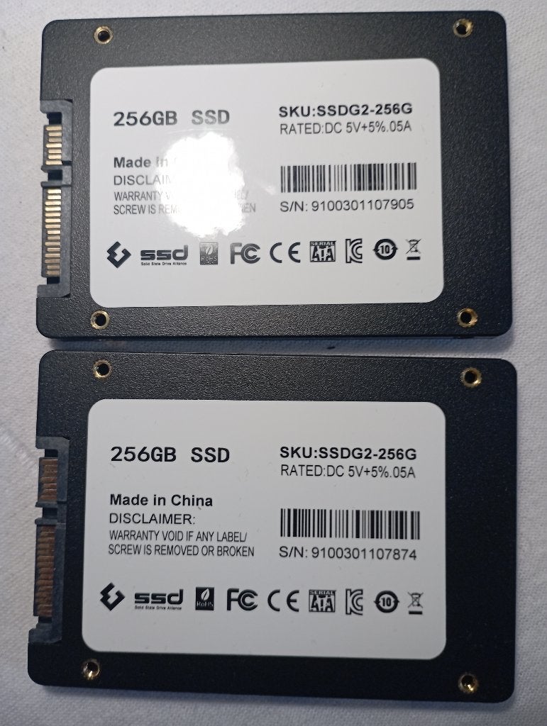 256GB SATA SSD 2.5inch 2x, Computers en Software, Harde schijven, Ophalen, Intern, 256GB, Zo goed als nieuw