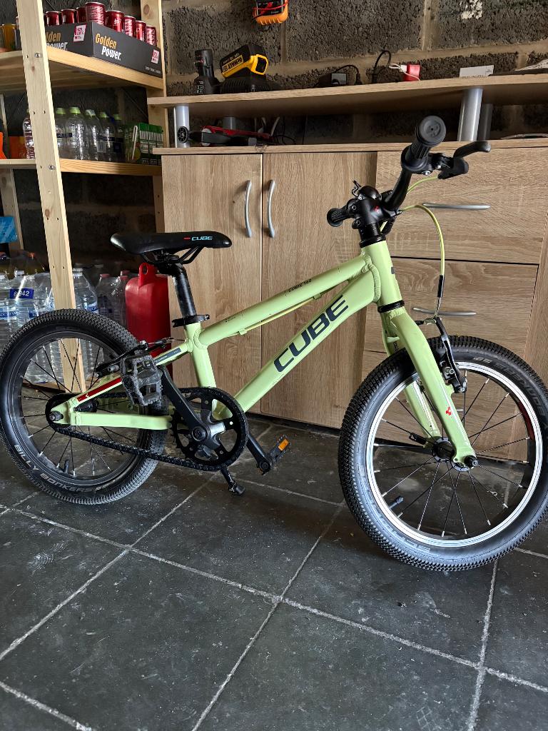 Cube 160 16’’, Fietsen en Brommers, Fietsen | Kinderfietsjes, Ophalen, 16 tot 20 inch, Velgrem, Zo goed als nieuw