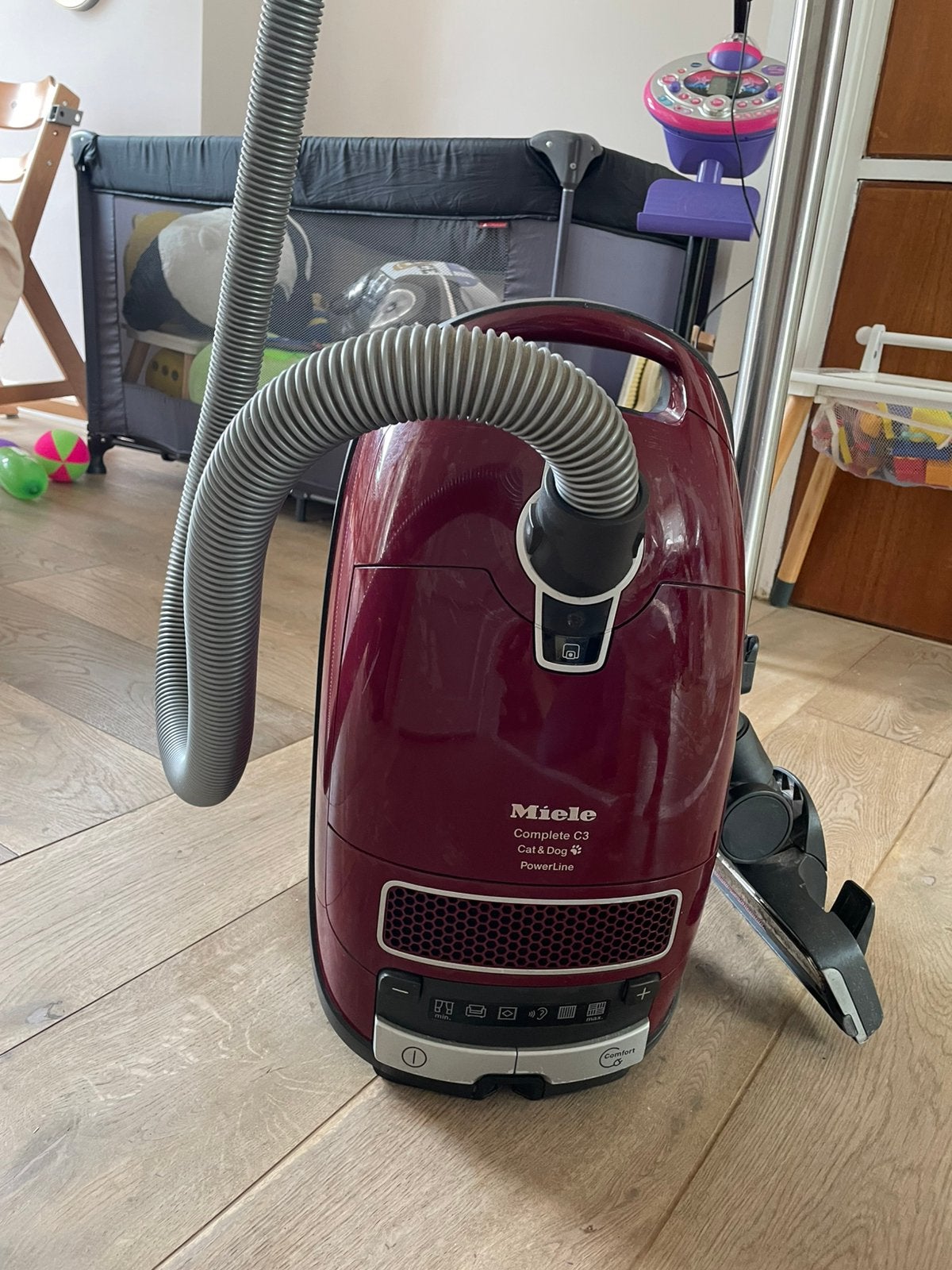 Miele cat & dog stofzuiger, niet werkend, Ophalen, Niet werkend, Miele