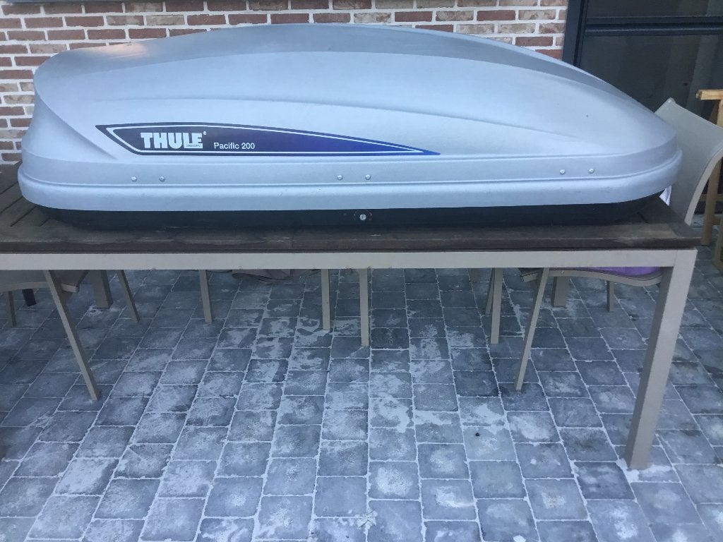 Coffre de toit Thule à louer, Autos : Divers, Coffres de toit, Utilisé, Enlèvement