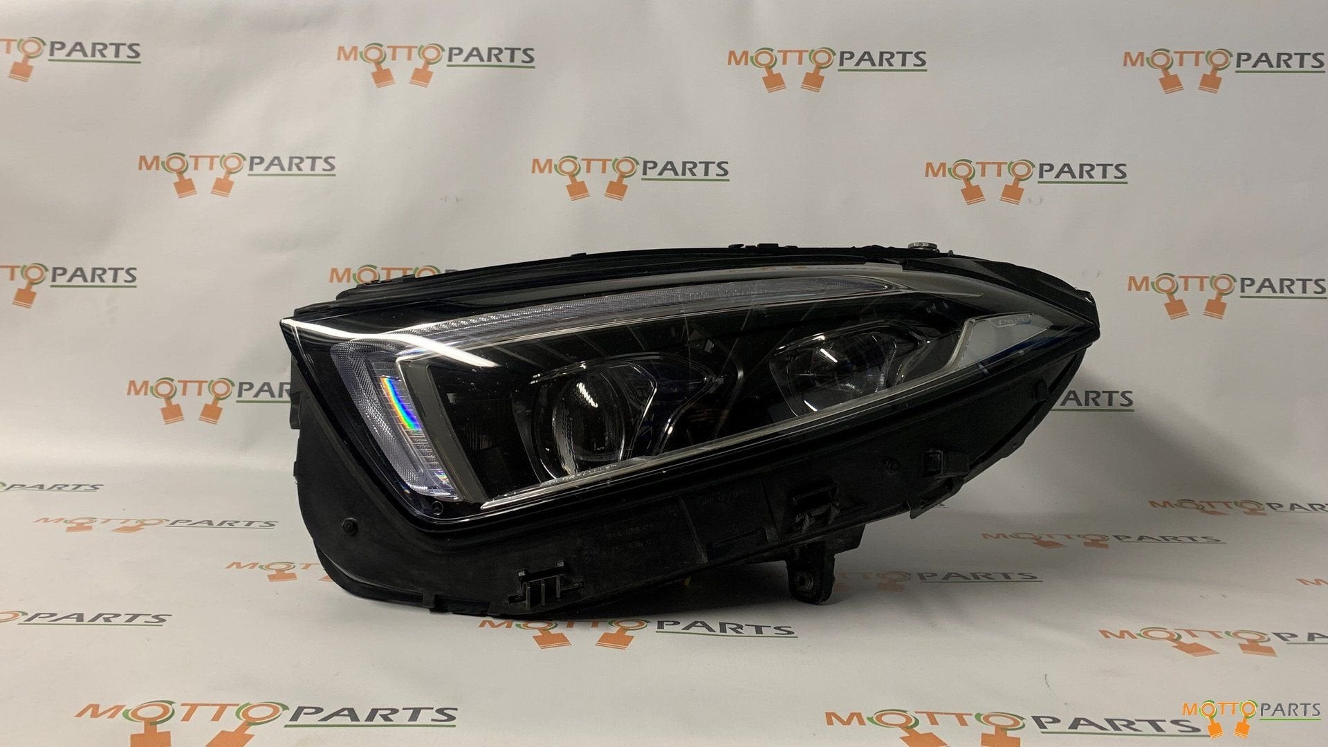Mercedes CLS W257 C257 Vol LED Multibeam Koplamp A2579068300, Utilisé, -, -, Enlèvement ou Envoi