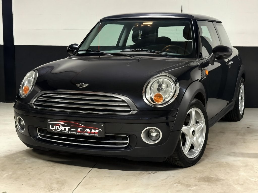 MINI COOPER ONE 1.4i BENZINE /NIEUWSTAAT/GEKEURD/LEZ OK✅, Voorwielaandrijving, 4 zetels, Stof, Zwart
