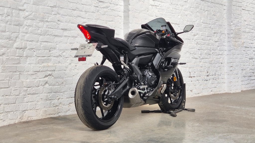 Yamaha R7 2025 Midnight Black 35kW A2 @motomobilia .kortrijk, Entreprise, Occasion, 2 cylindres, Super Sport