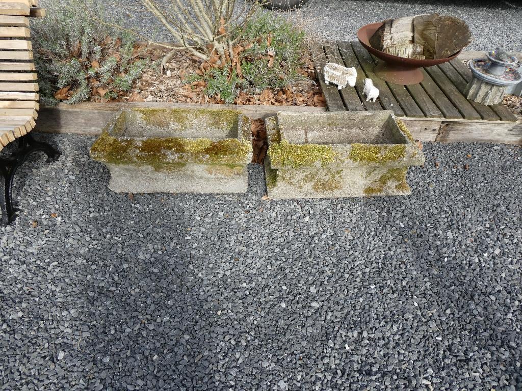 2 x  oude betonnen bloembakken, Tuin en Terras, Ophalen, Gebruikt, Minder dan 30 cm, 60 tot 100 cm