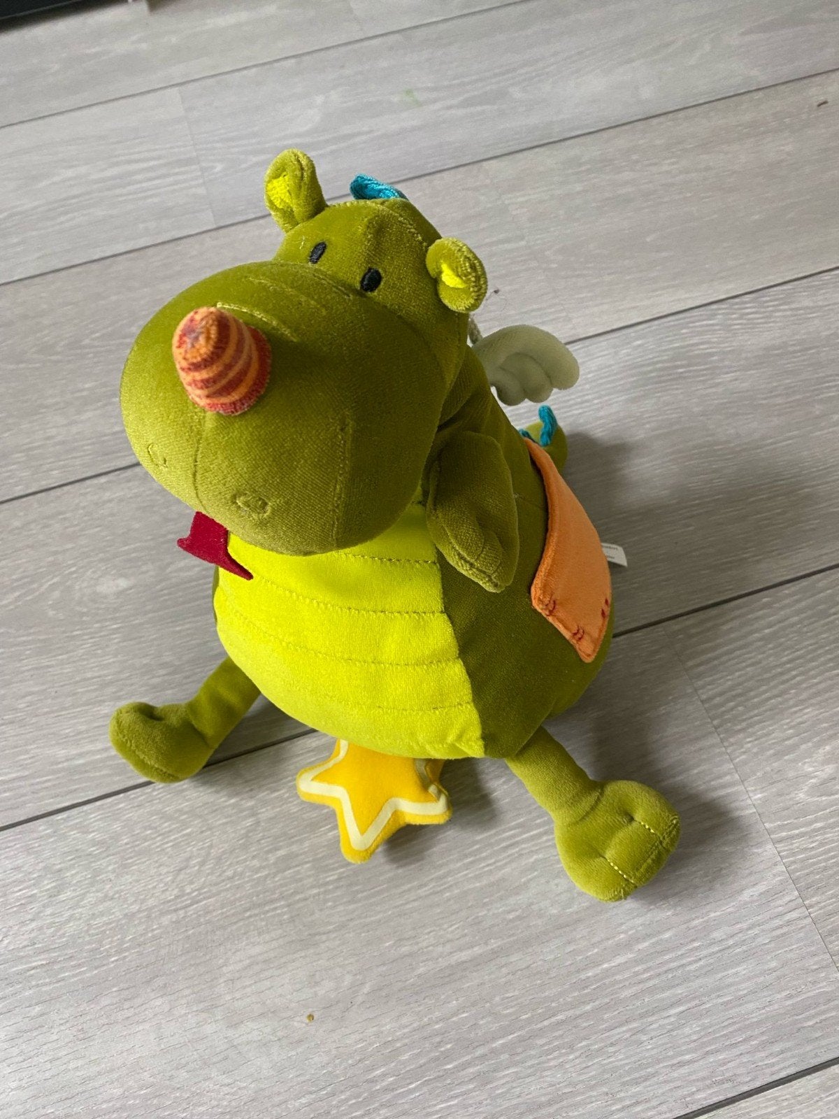 Muziek knuffel lilliputiens, Ophalen