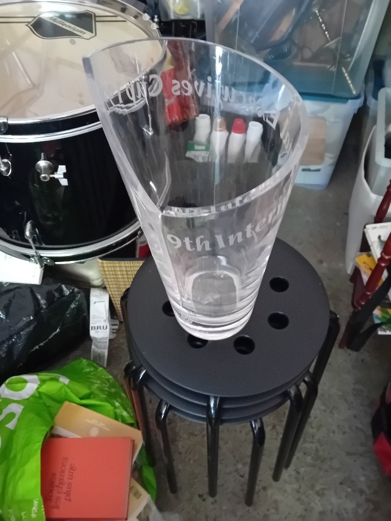 Grand vase en cristal trophée, Antiquités & Art, Enlèvement ou Envoi