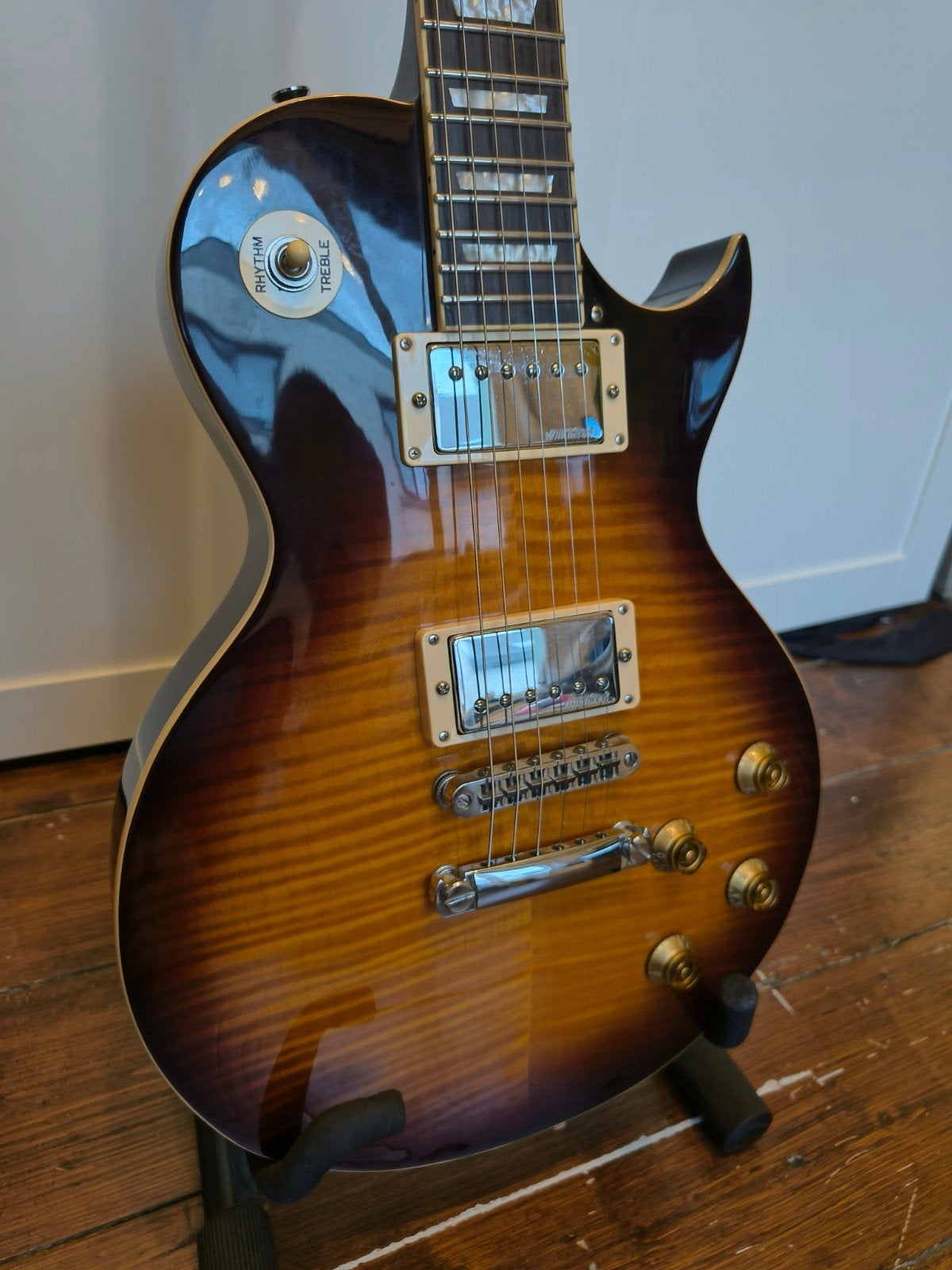Vintage V100 Tobacco Burst, Enlèvement, Comme neuf, Solid body, Autres marques