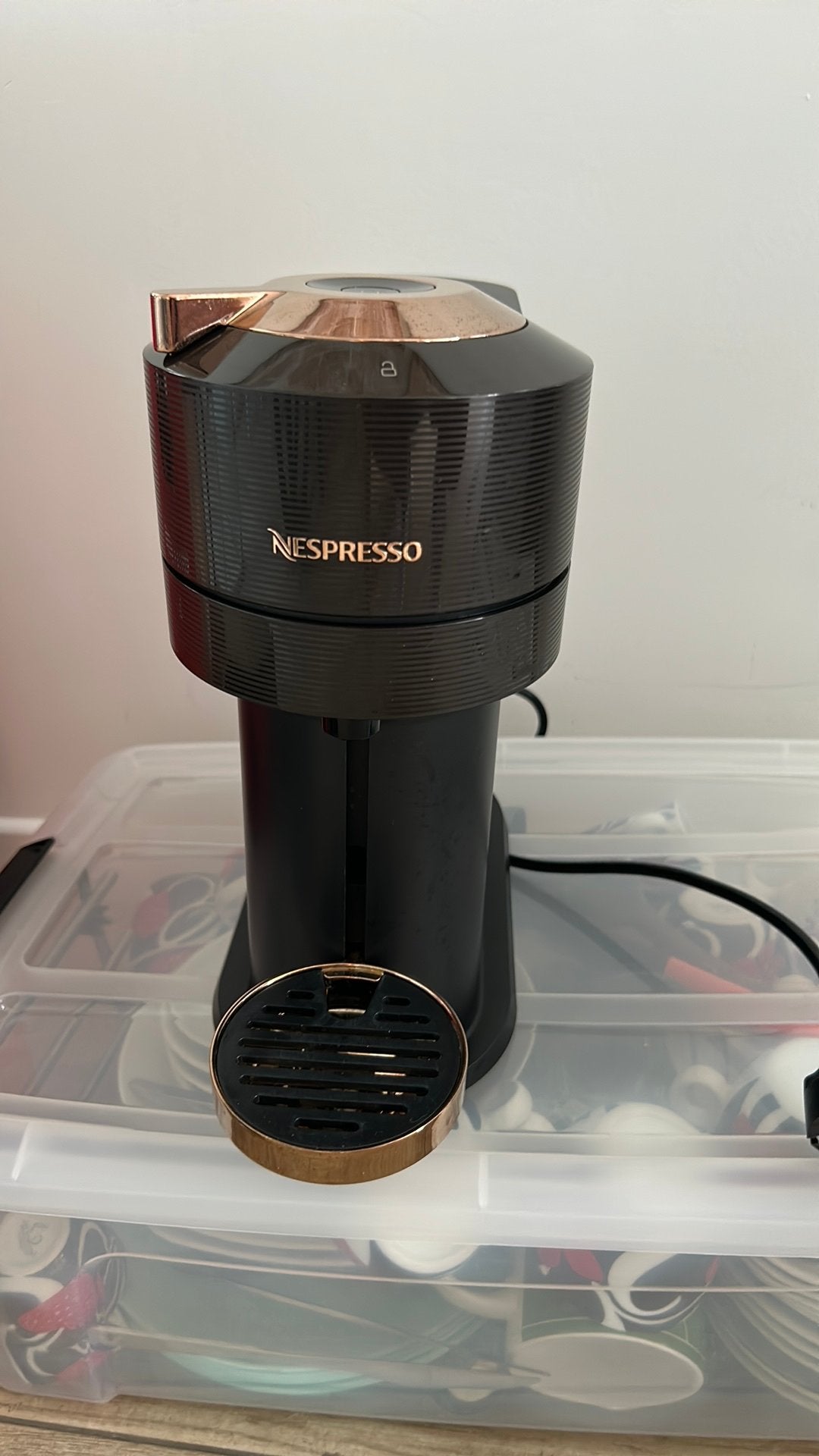 Nespresso vertuo, Elektronische apparatuur, Koffiezetapparaten, Ophalen, Zo goed als nieuw