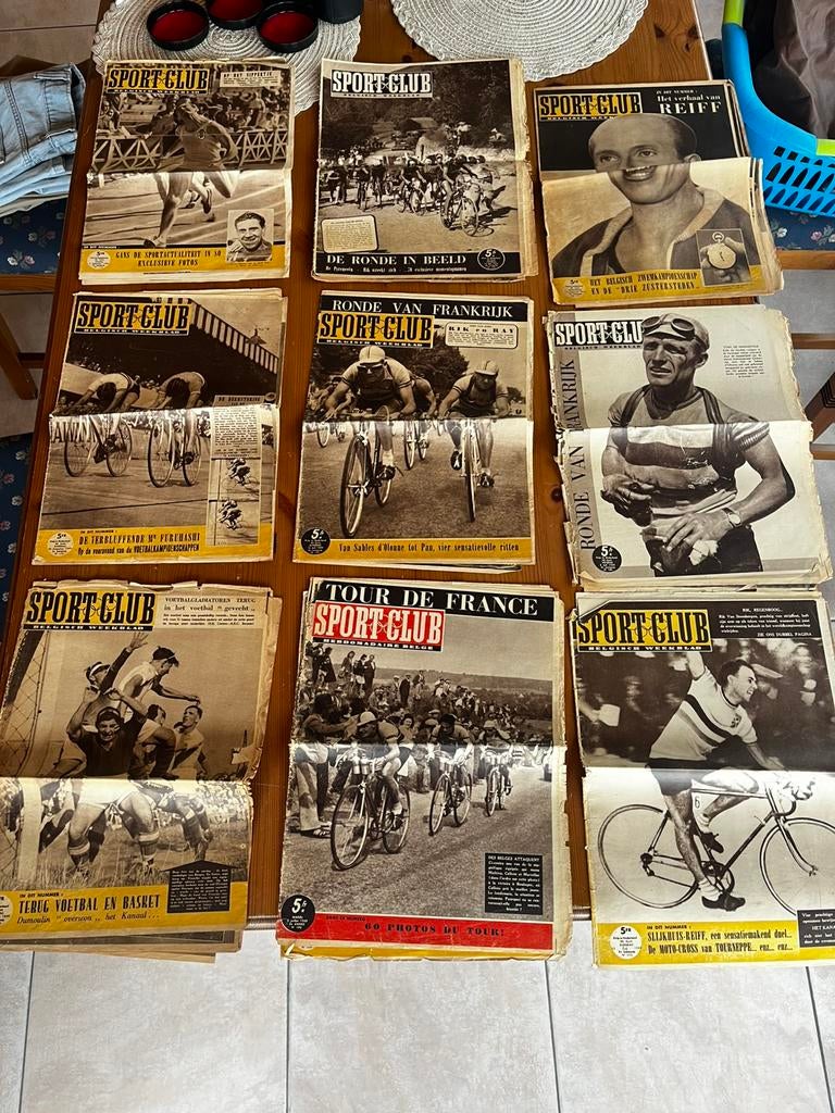 Lot de vieux journaux sportifs 1949, Enlèvement ou Envoi, 1940 à 1960, Journal