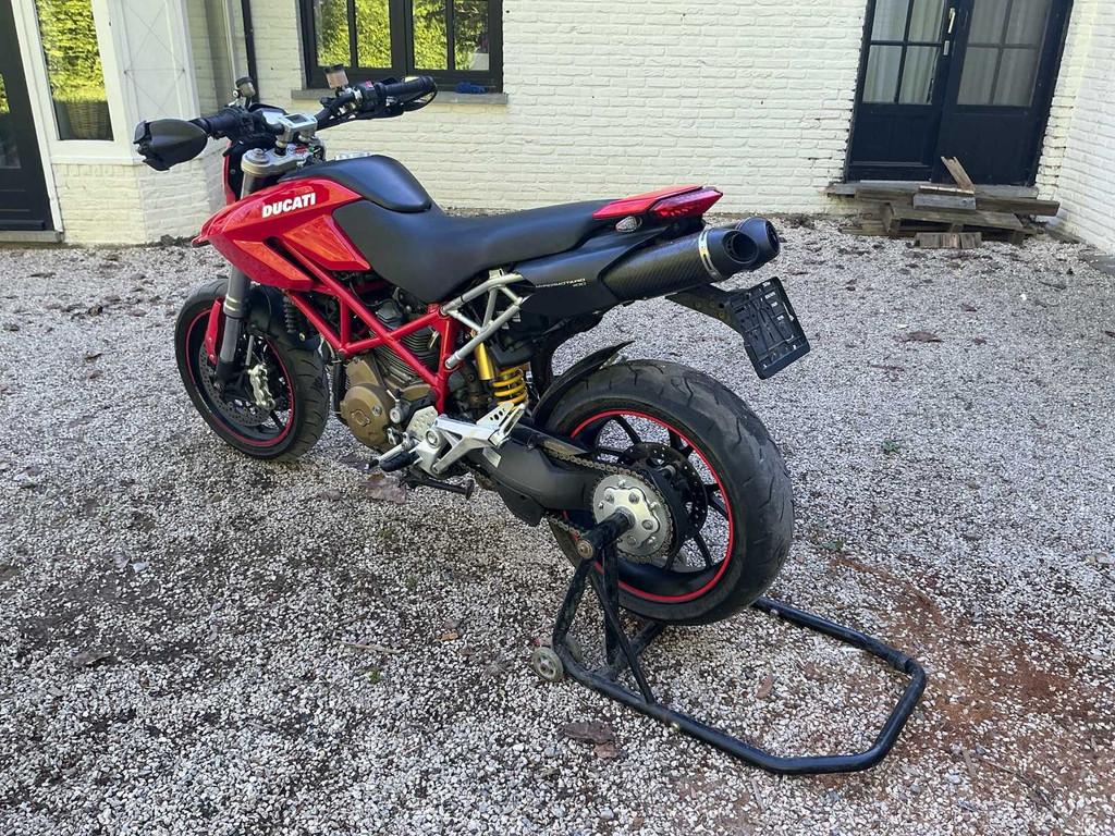 Ducati Hypermotard 1100 B1 2008, Entreprise, Autre