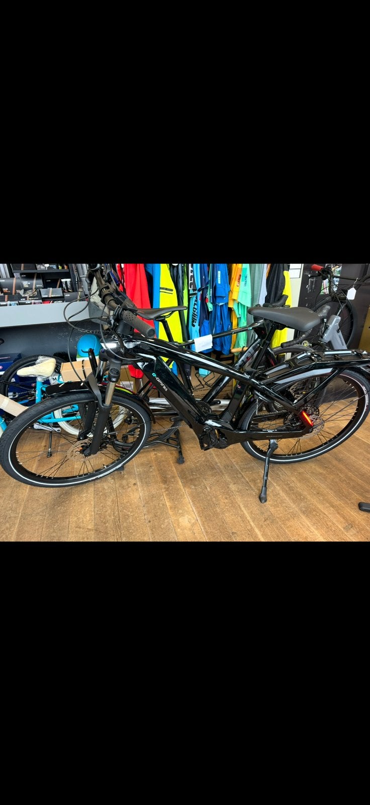 BIANCHI E-OMNIA  G XT  BOSCH 625 WH 12vitesses, Vitesses, Comme neuf, Bianchi, Frein à disque