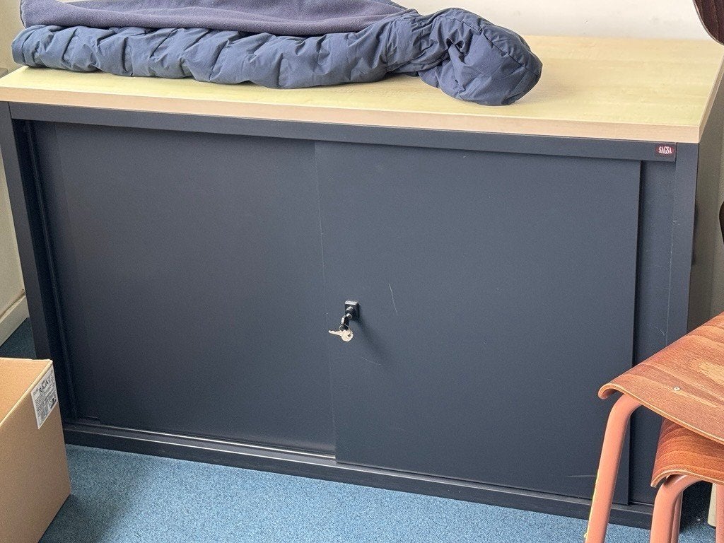 Bureaukast, Ophalen, 100 tot 150 cm, Zo goed als nieuw, Minder dan 100 cm