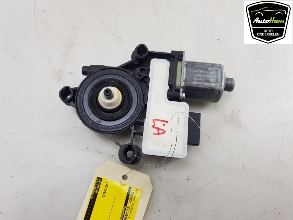 MOTEUR LEVE VITRE ELECTRIQUE Arona (KJX) (|5Q0959407D|), Utilisé, Seat