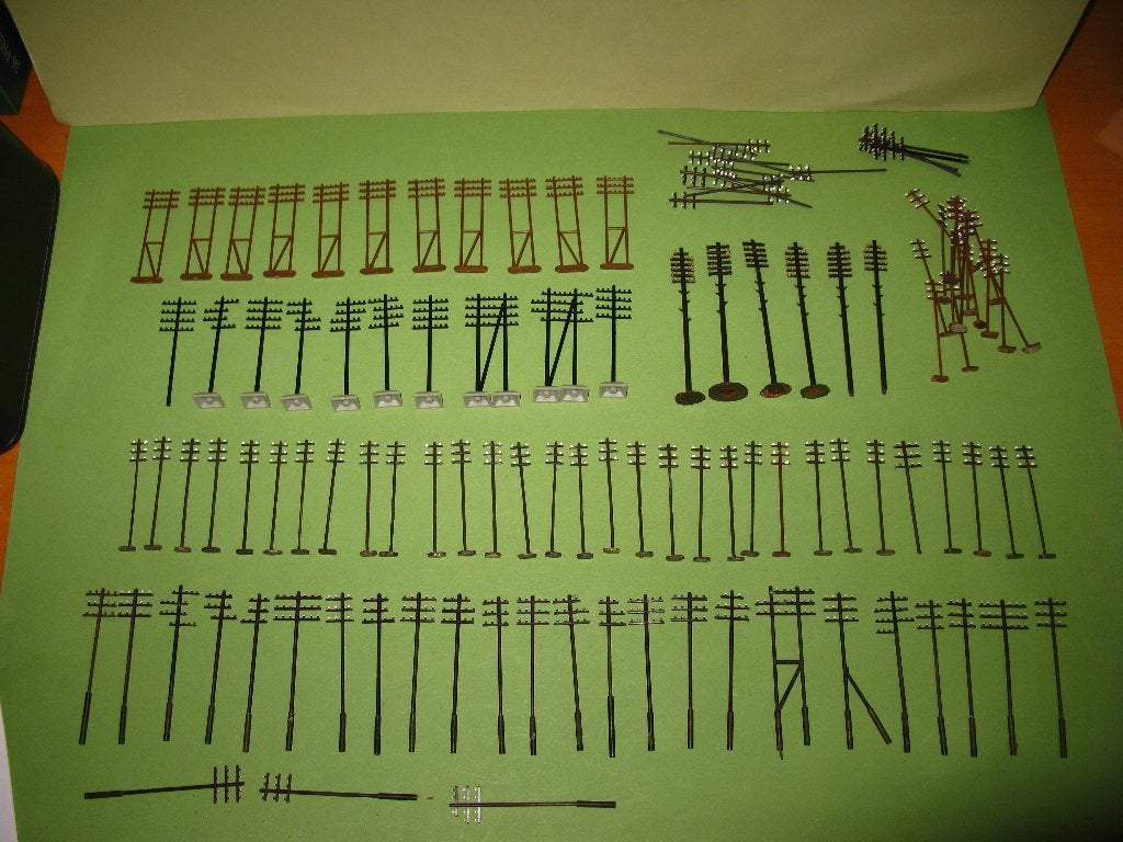 HO : 115x poteaux électriques divers, Hobby & Loisirs créatifs, Enlèvement ou Envoi, Utilisé, Autres types