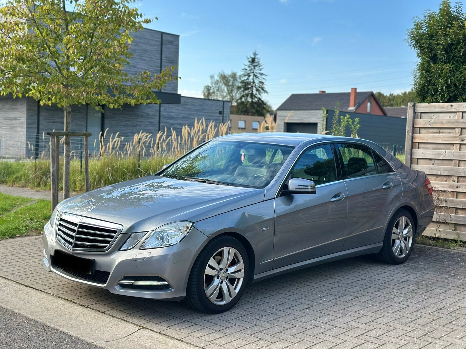 Mercedes-Benz E200 Avant-Garde Automatique Euro 5, Autos, Cuir, Euro 5, Achat, Autres couleurs