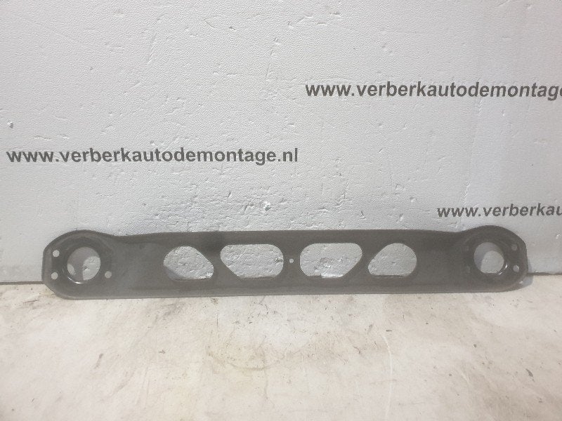 FACE AVANT BMW 3 serie Touring (E36 / 3) (01-1995/05-1999), Utilisé, BMW, Petuelring 130
80809  München, DE, Bayerische Motoren Werke AG