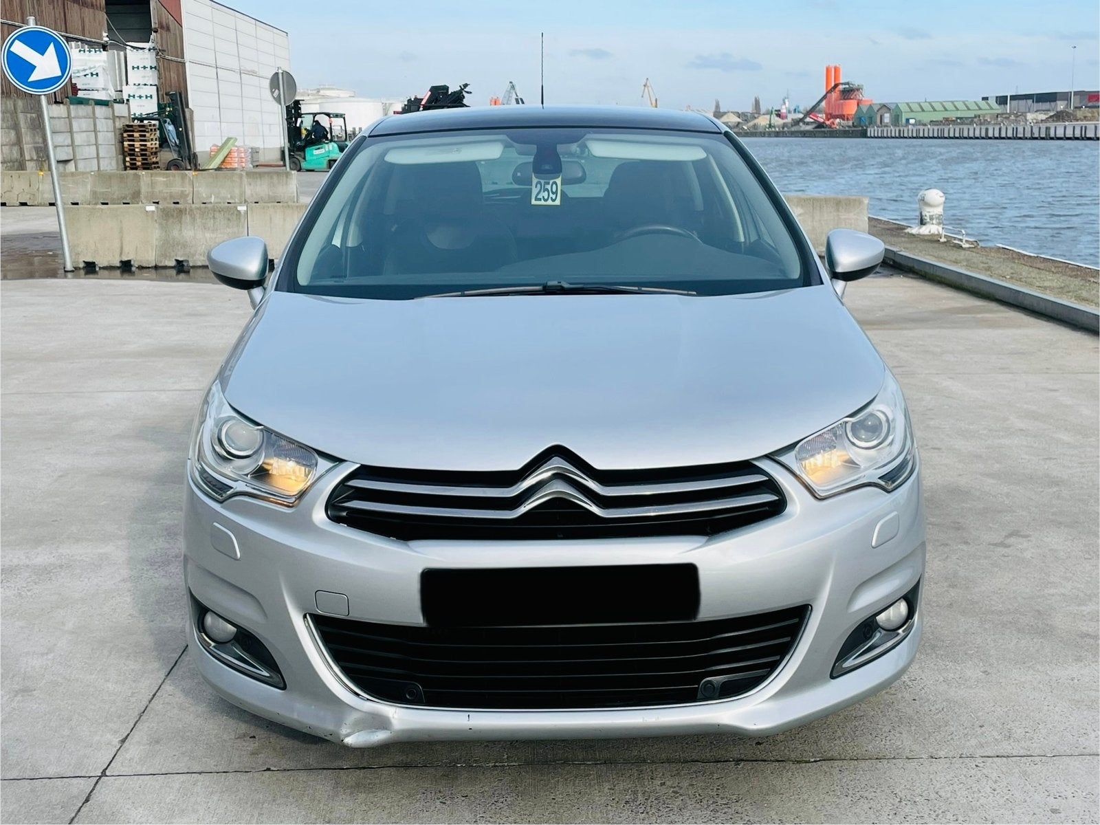 Citröen c4 1.6 ehdi* 84kw* exclusive* toit pano* bi xenon*, Auto's, Euro 5, 4 cilinders, 1600 cc, Bedrijf