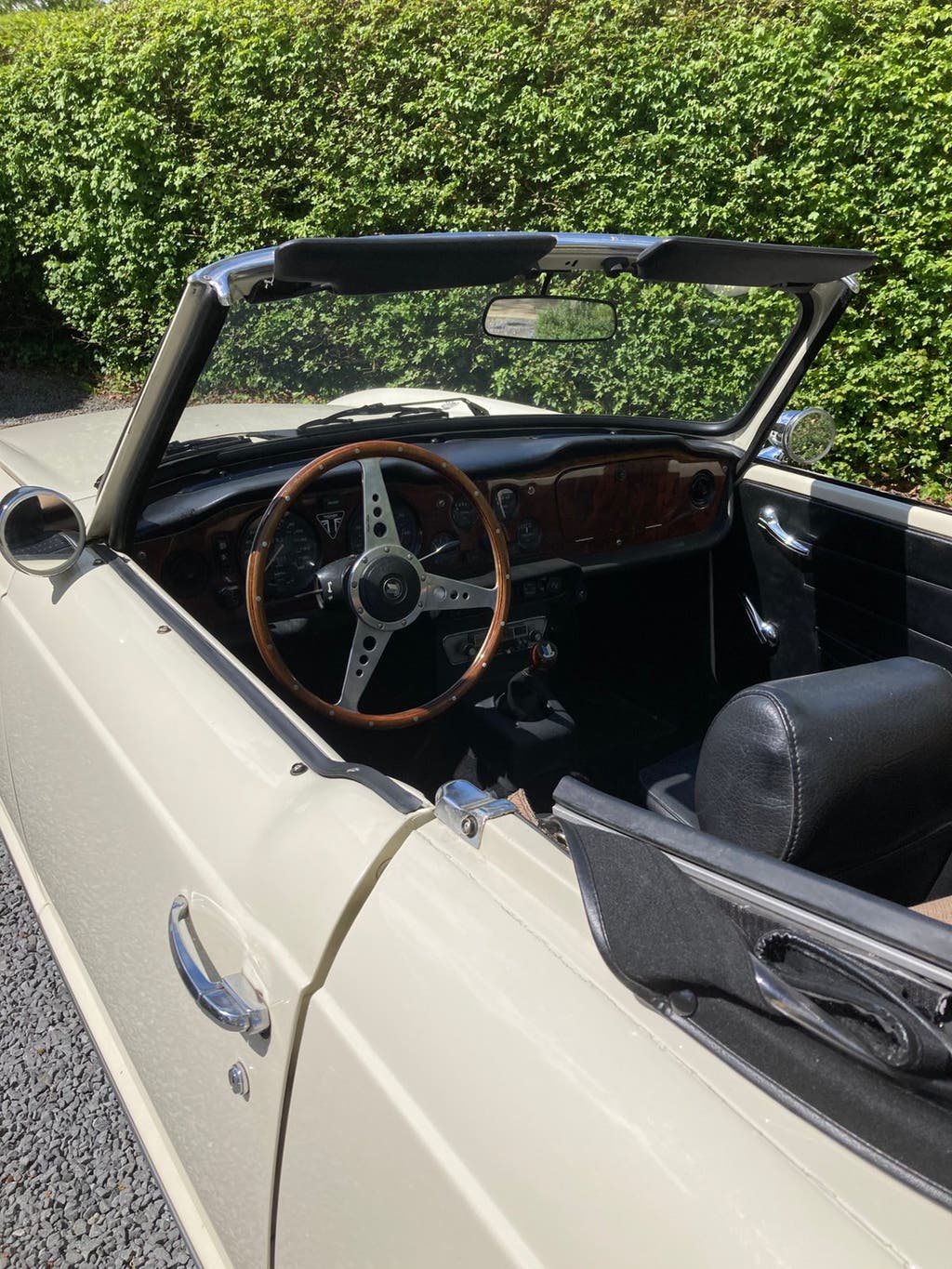 Triumph TR6 1972, foto 10