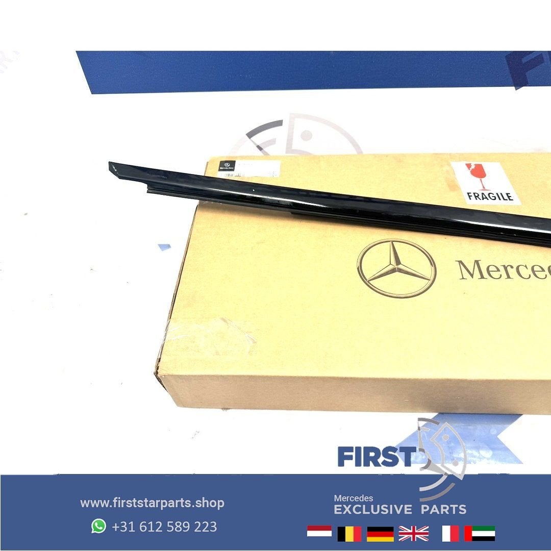 W205 S205 RAAMSNOR Mercedes C KLASSE  RAAMLIJST DEURLIJST ZW, Gebruikt, -, Ophalen of Verzenden, -