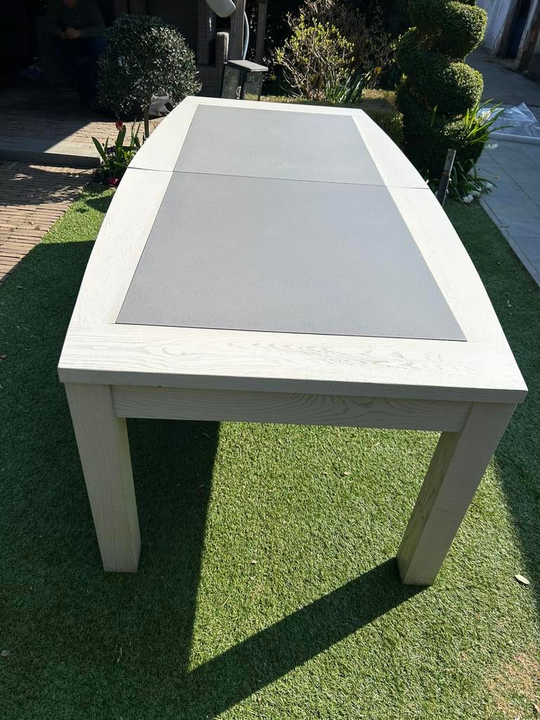 Tafel voor binnen, Ophalen, Overige materialen, /, Gebruikt
