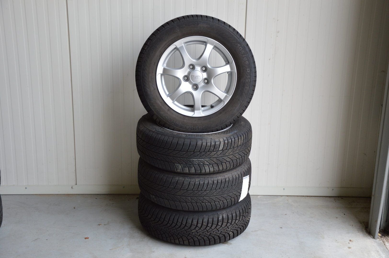 Winterwielen set Volkswagen Golf, Auto-onderdelen, Banden en Velgen, Ophalen, Gebruikt, 15 inch, -