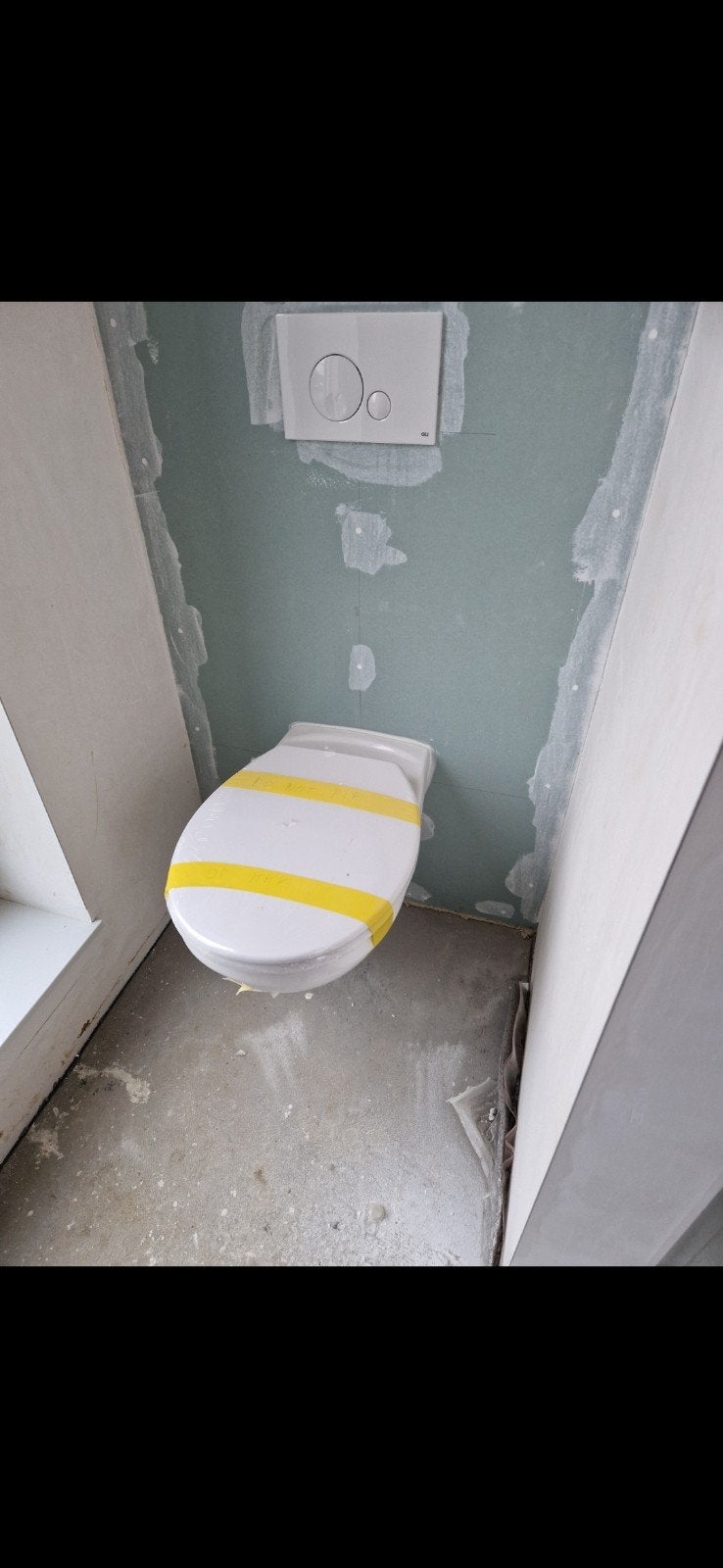 hang toilet, Doe-het-zelf en Bouw, Sanitair, Ophalen, Zo goed als nieuw