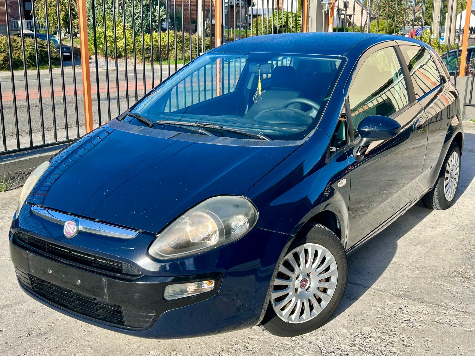 Fiat Punto 1300 diesel annee 2011 airco 850€, Autos, Euro 5, Achat, Boîte manuelle, 130 g/km