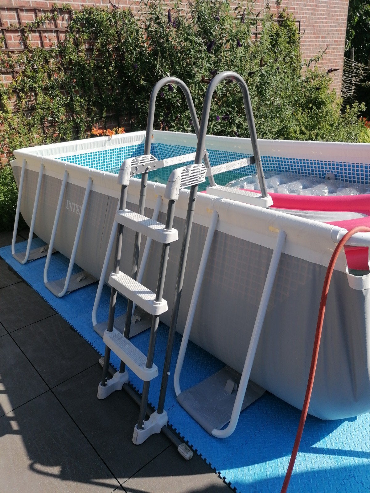 Intex zwembadladder nieuw in doos., Ophalen, Nieuw, Opzetzwembad, 120 cm of meer