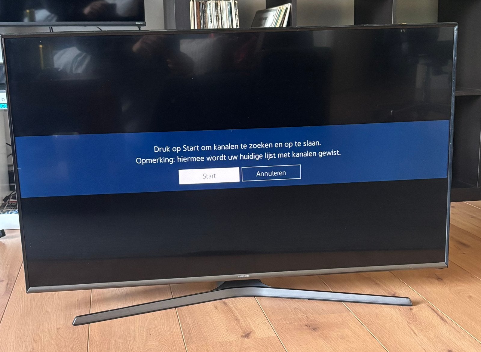 Samsung 43” Smart TV – UE43J5600AW, Ophalen, LED, 50 Hz, Zo goed als nieuw